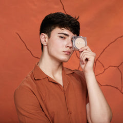 GloWish Luminous Pressed Powder